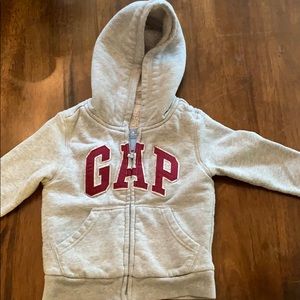 Gap 3T sweatshirt
